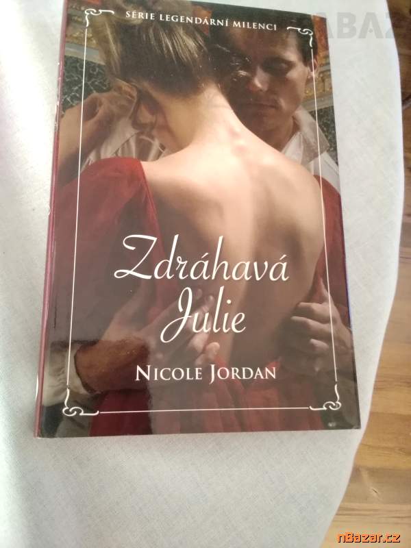 Zdráhavá Julie