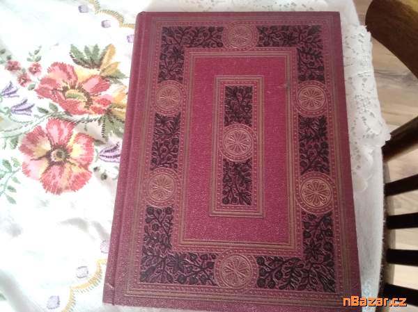 Na červeném dvoře - román Na červeném dvoře - román