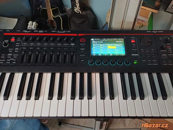 Roland 07 Fantom + kufr