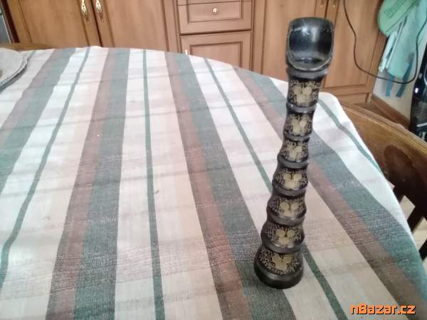 Stará váza z Orientu Stará váza z Orientu