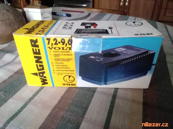 Nová nabíječka na AKU vrtačku... Nová nabíječka na AKU vrtačku...