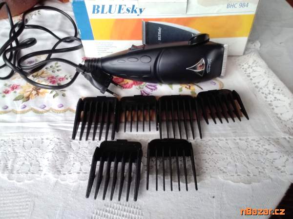 Elektr.stříhací strojek na vlasy zn.Mer-an Elektr.stříhací strojek na vlasy zn.Mer-an