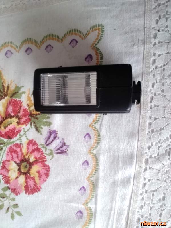 Starý blesk ME20 Starý blesk ME20