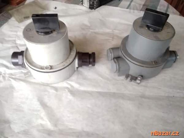 Jednopoloh. a dvoupoloh.vačkový spínač Jednopoloh. a dvoupoloh.vačkový spínač