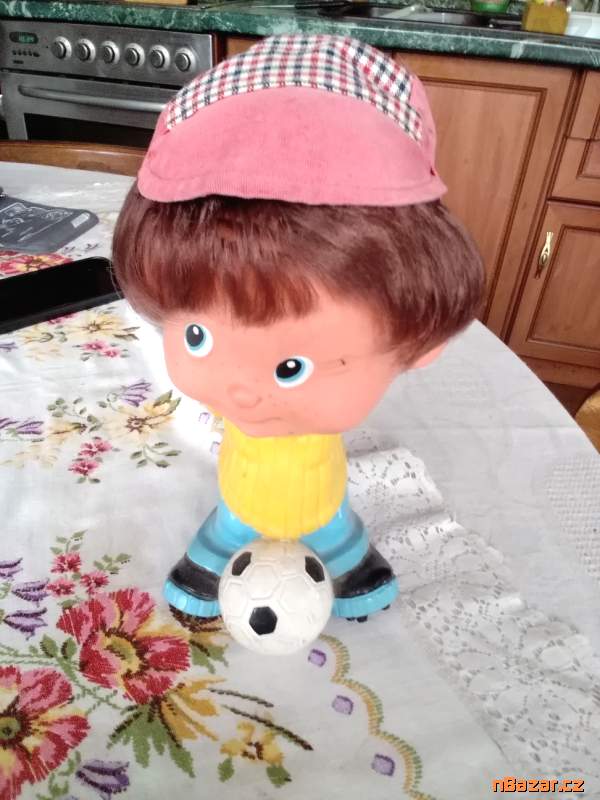 Retro hračka - fotbalista Retro hračka - fotbalista