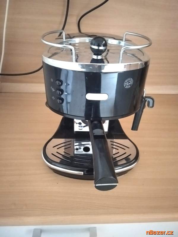 Prodám plně funkční kávovar Delonghi Eco 310 BK