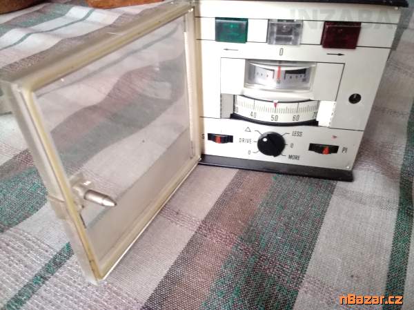 měřící přístroj- elektr.regulátor teploty ZPA měřící přístroj- elektr.regulátor teploty ZPA